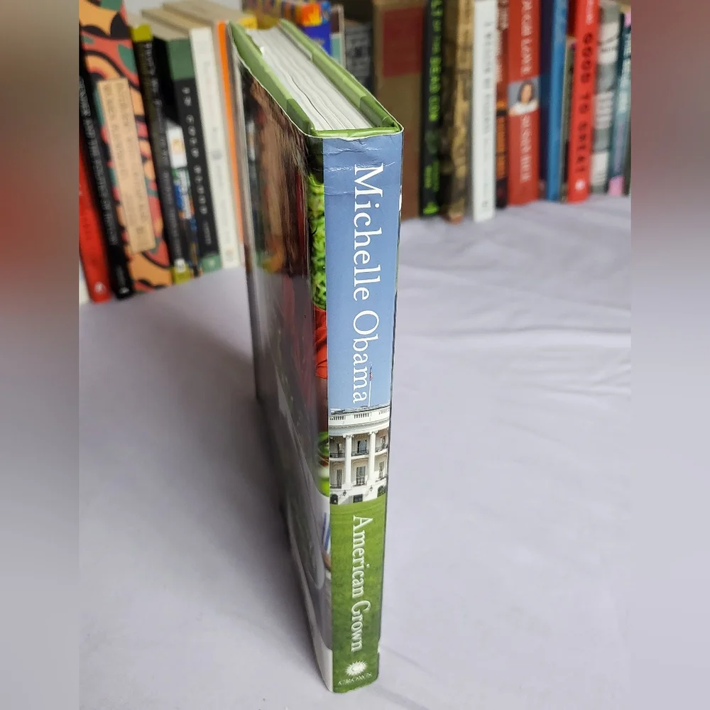 American Grown by Michelle Obama hardcover book EUC - Picture 2 of 5